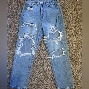 American Eagle Mom Jeans